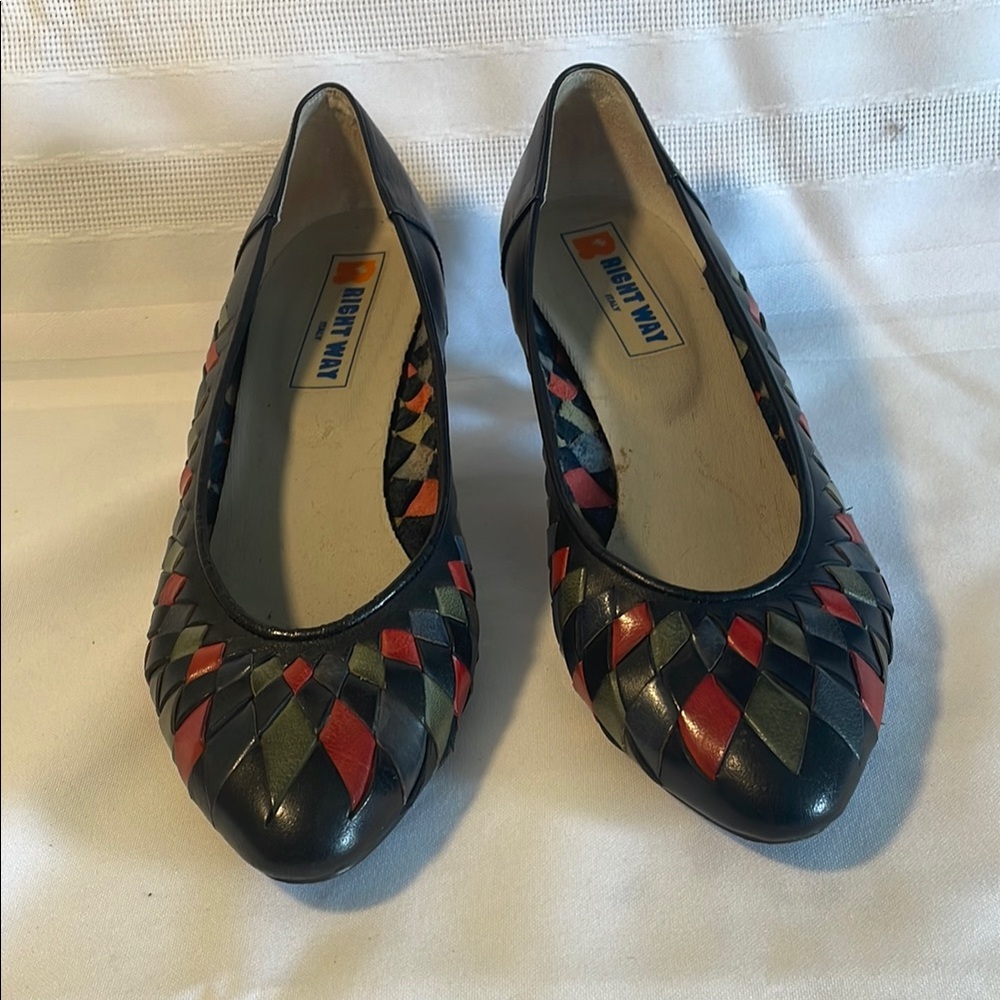 Right way made in Italy Black and Red Woven Flats